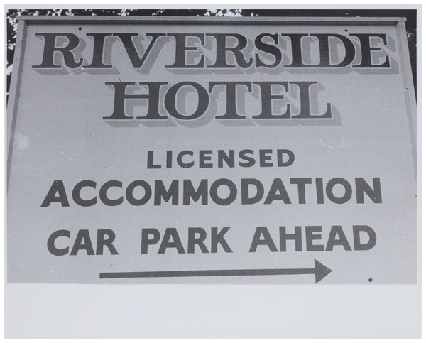 Riverside Hotel