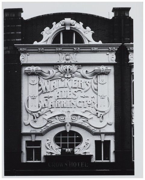 Crown Hotel