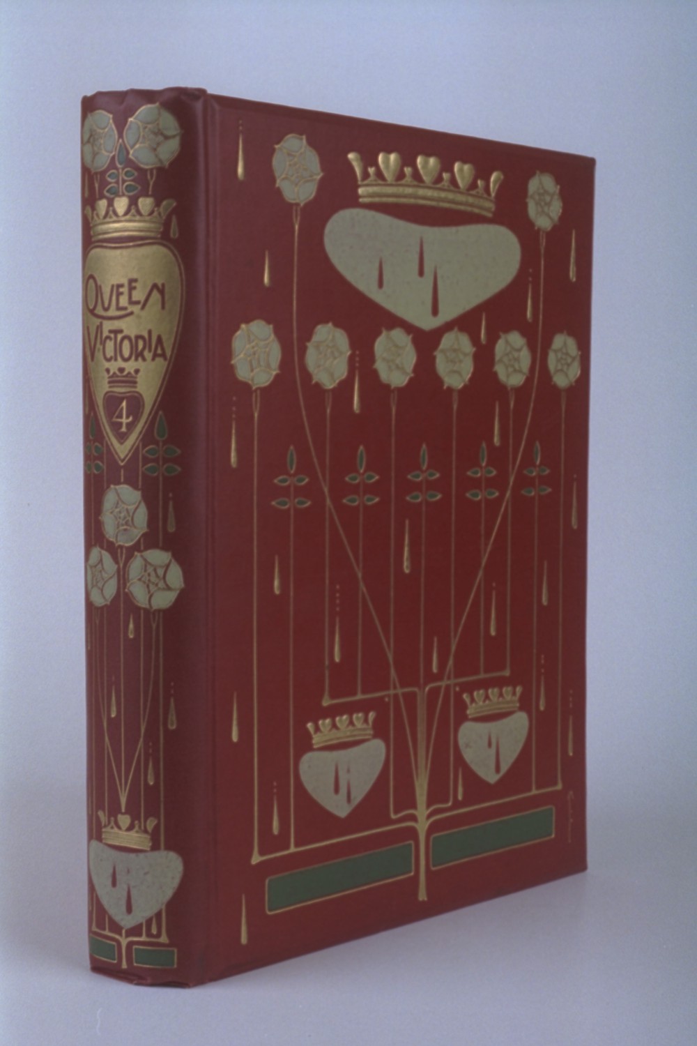 Queen Victoria : - her life and reign / - by Thomas Archer and Amelia Hutchison Stirling. - Vol. IV.